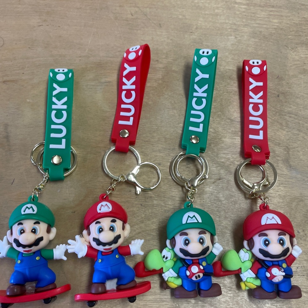 Super Mario Keychain Set - Red and Green